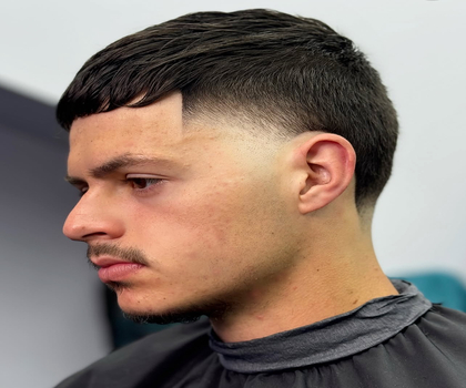 Détail coupe et dégradé, salon de coiffure tendance à genève